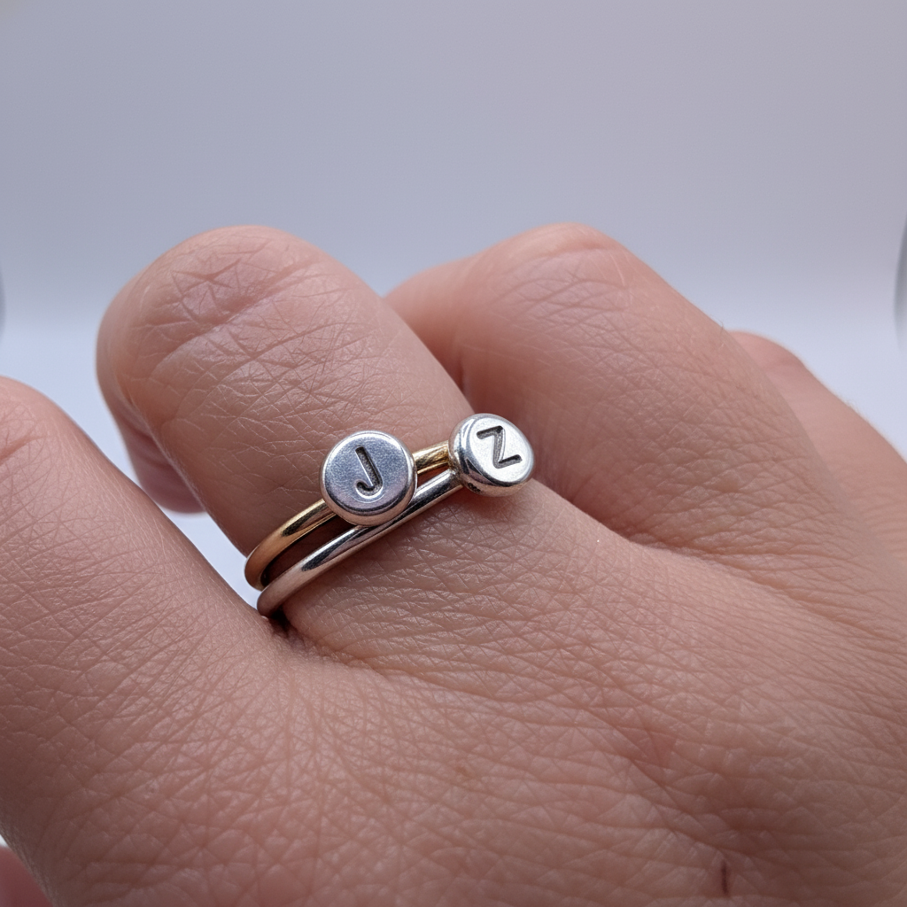 Pebble Initial Ring