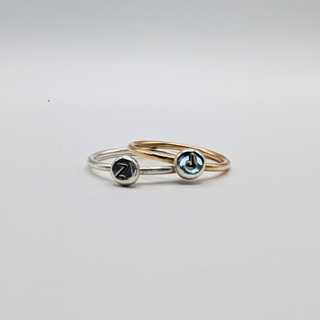 Pebble Initial Ring