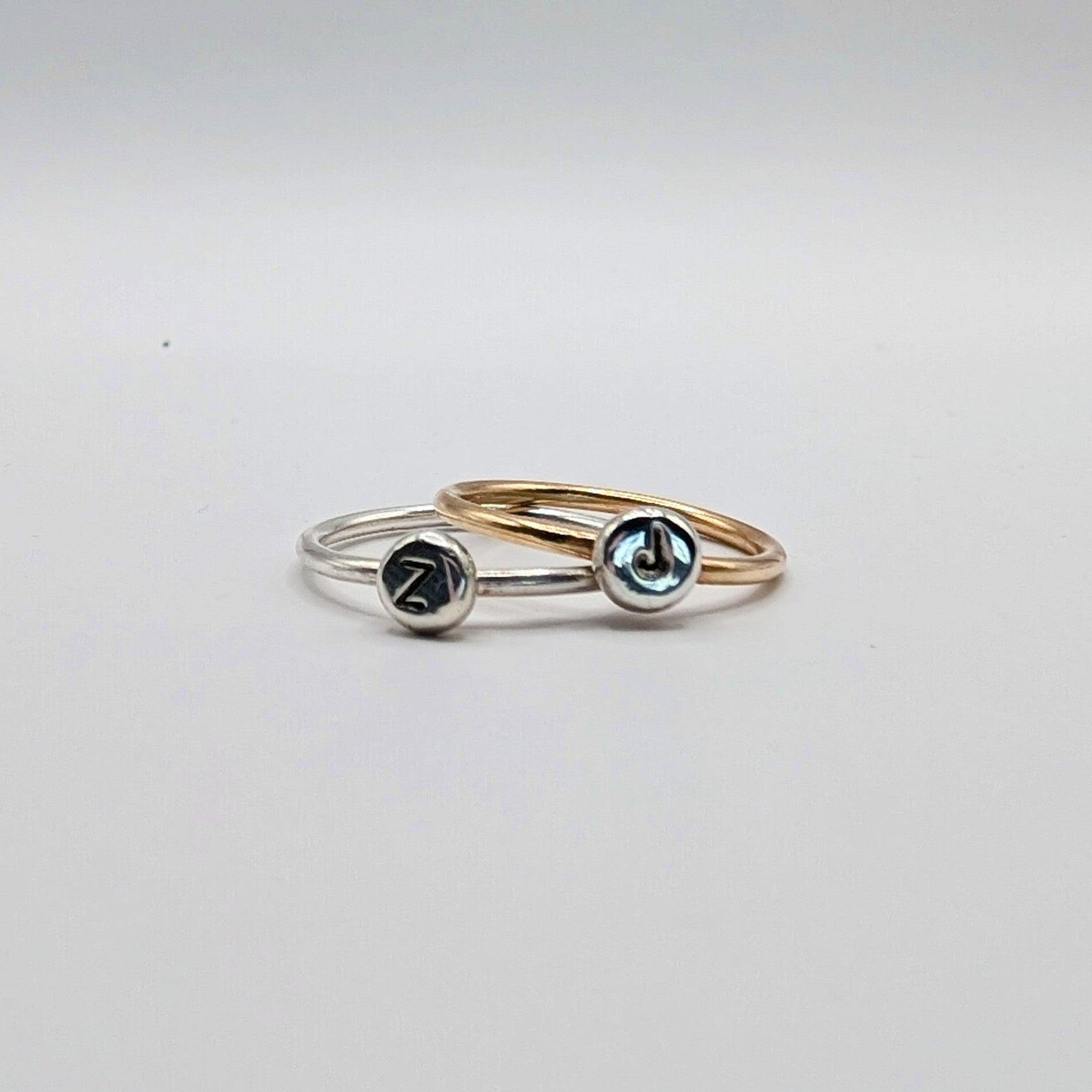 Pebble Initial Ring