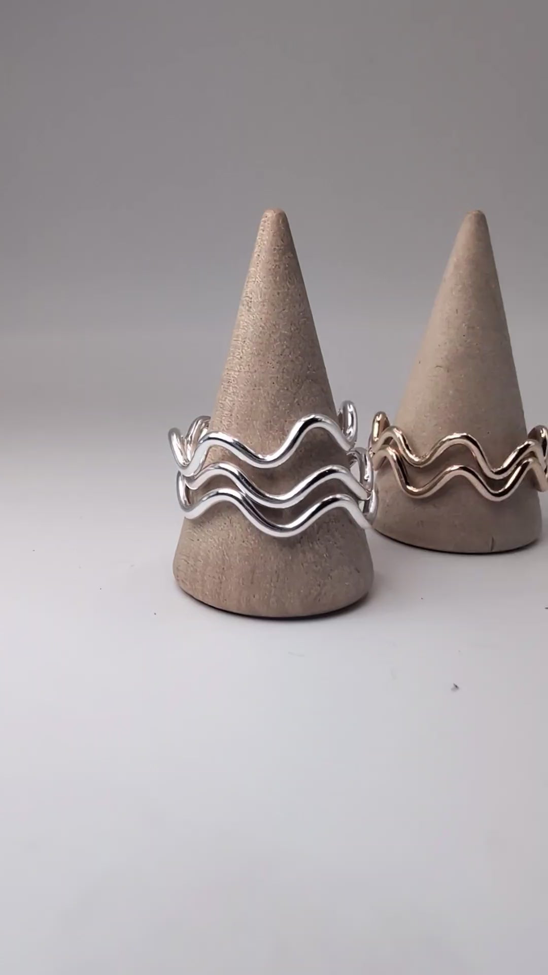 Wiggle Ring