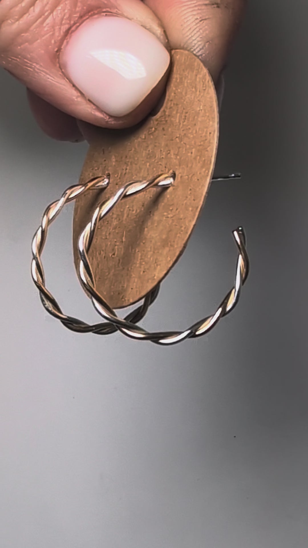 Two tone twist skinny hoops