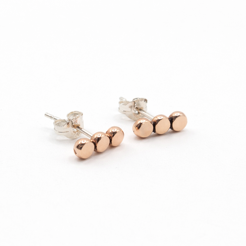Big dot studs