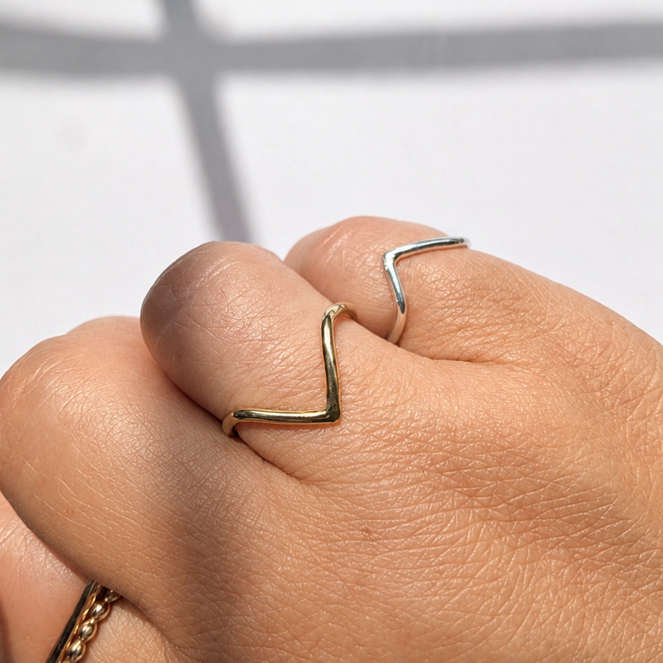 V ring