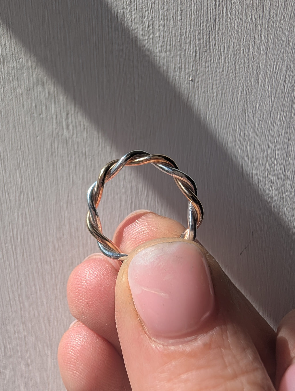 Chunky two tone twist