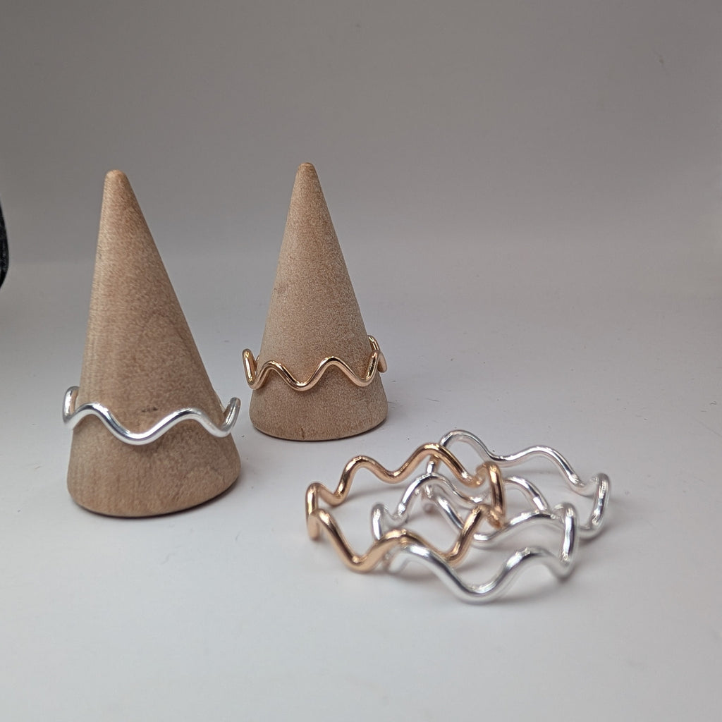 Wiggle Ring