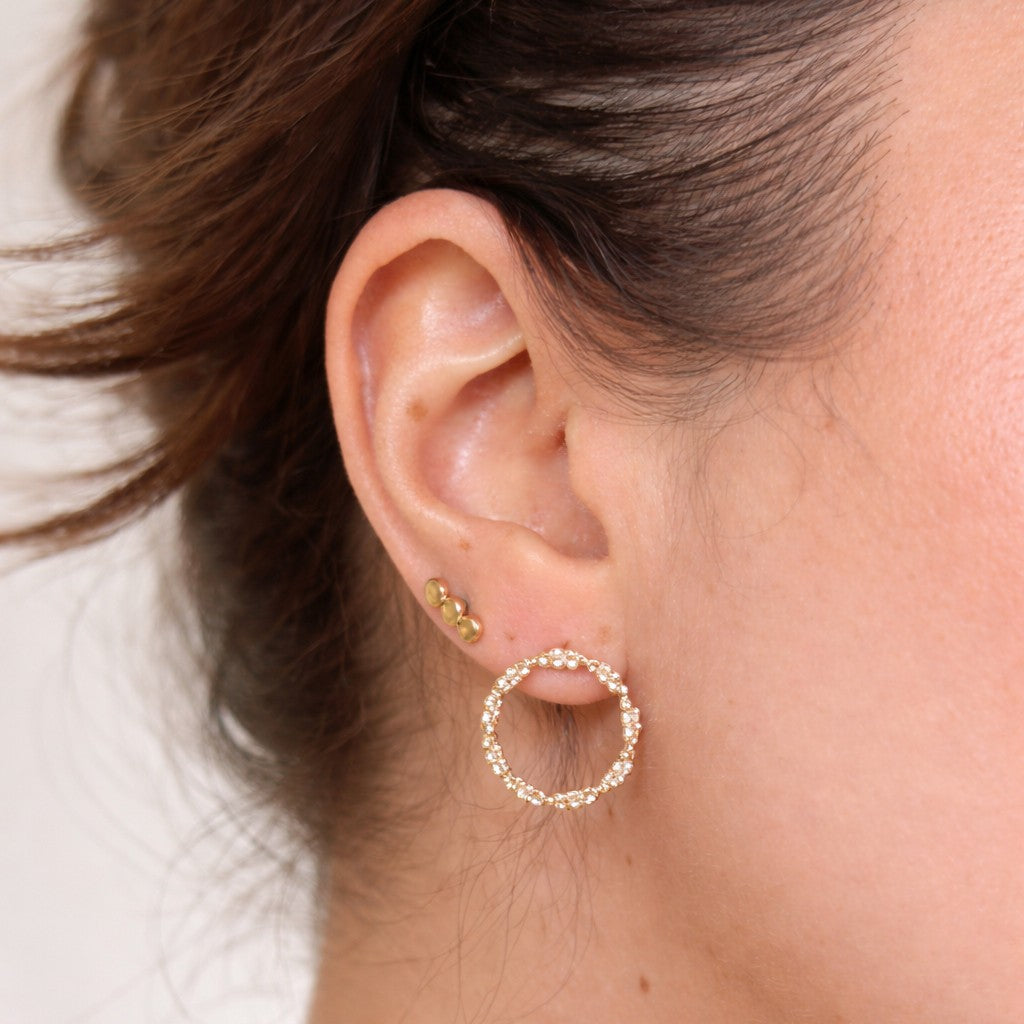 Lumin circle studs