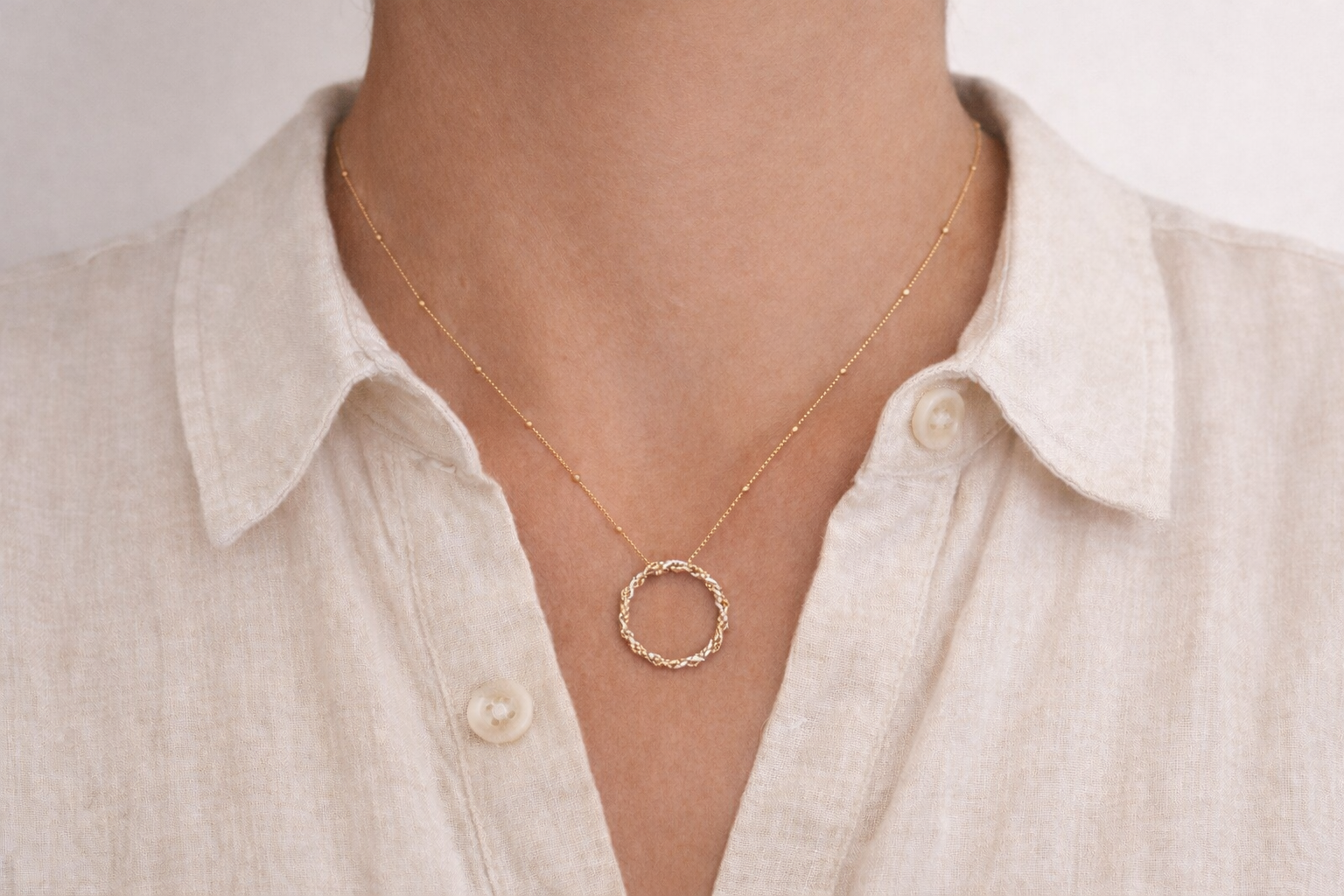 Lumin Necklace