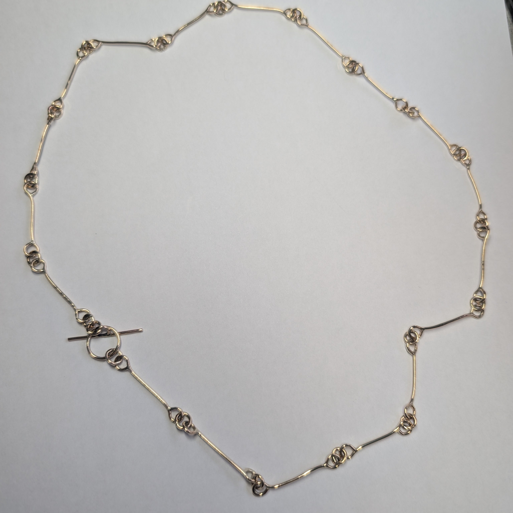 Line & Loop Necklace