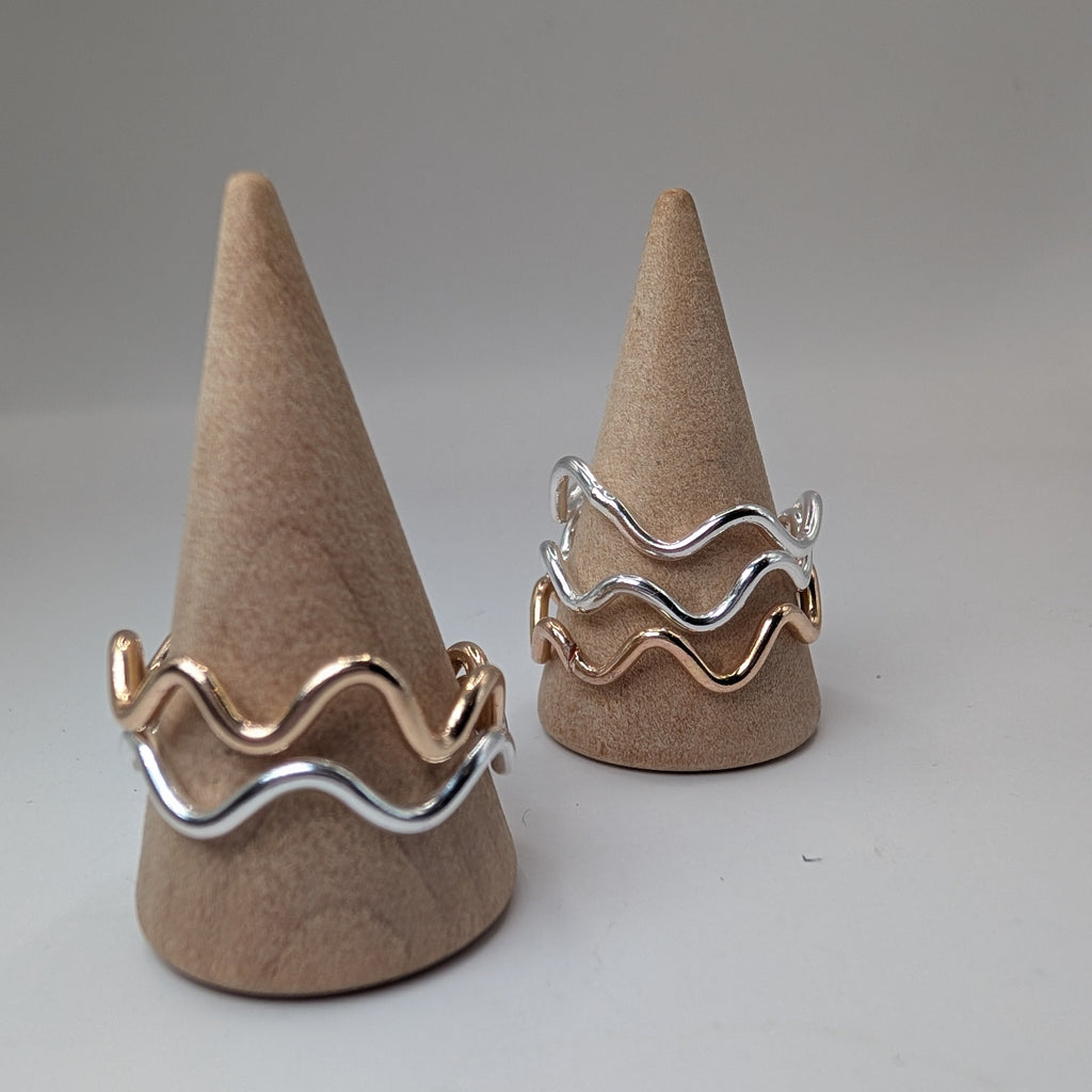 Wiggle Ring