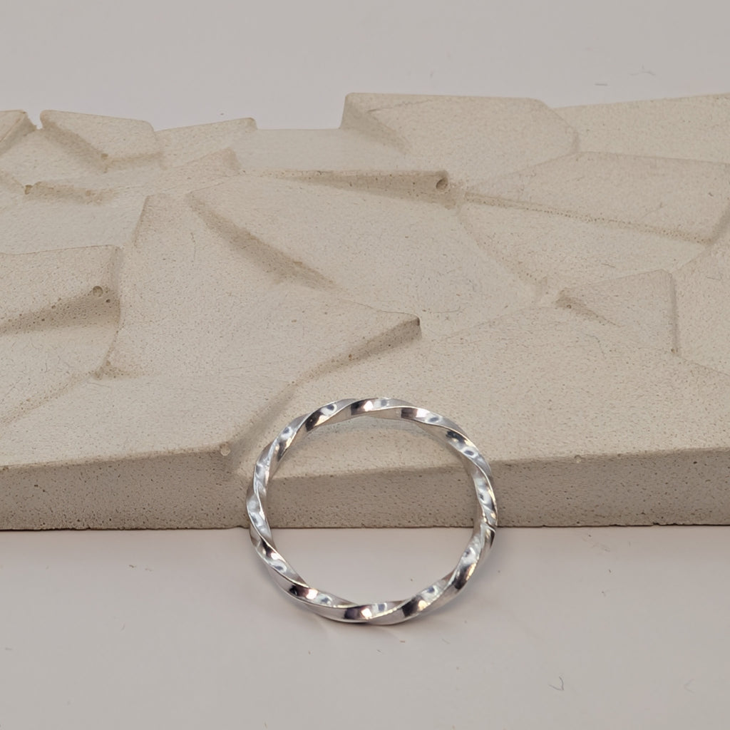 Silver Twister Ring