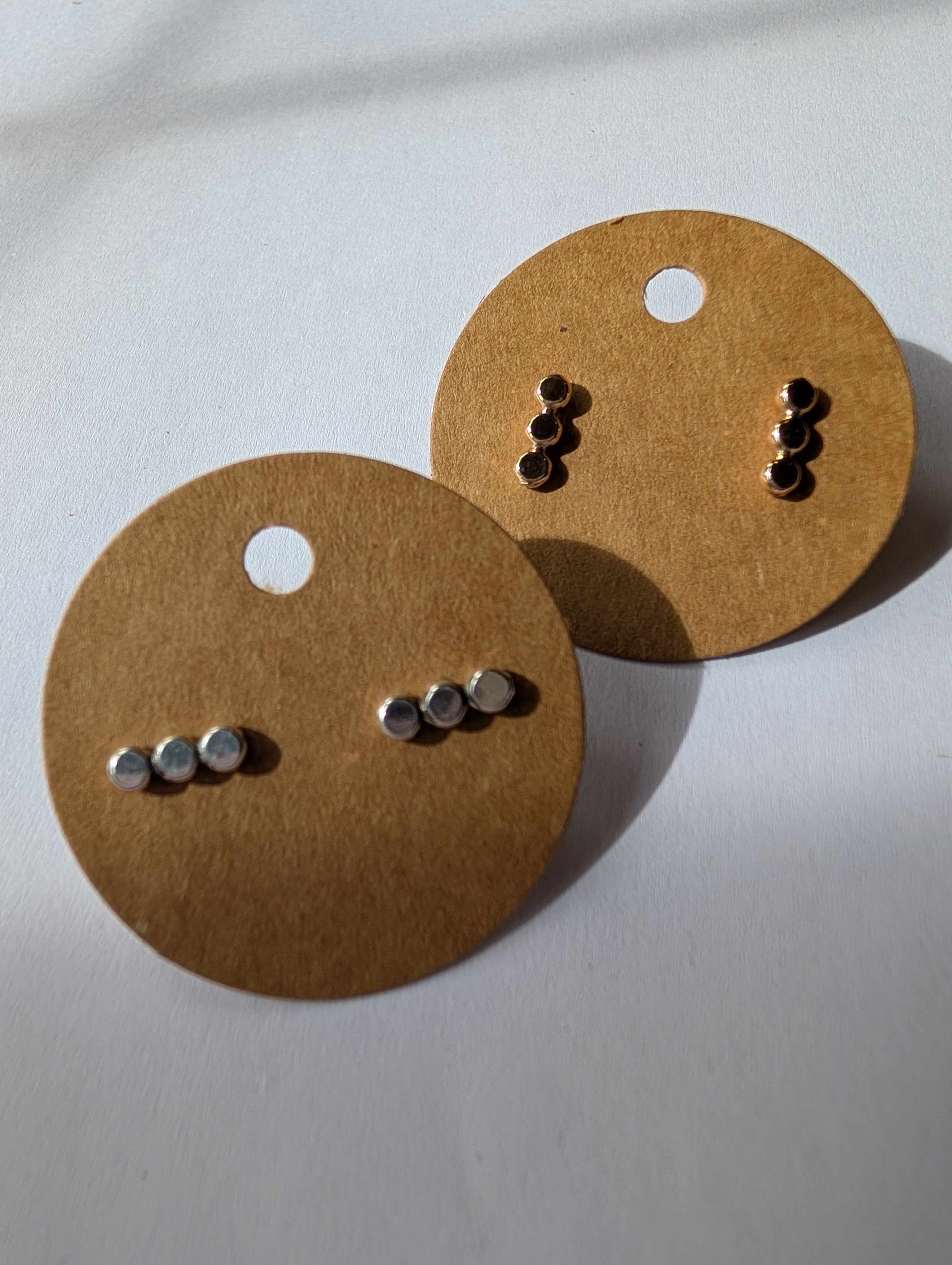 Big dot studs